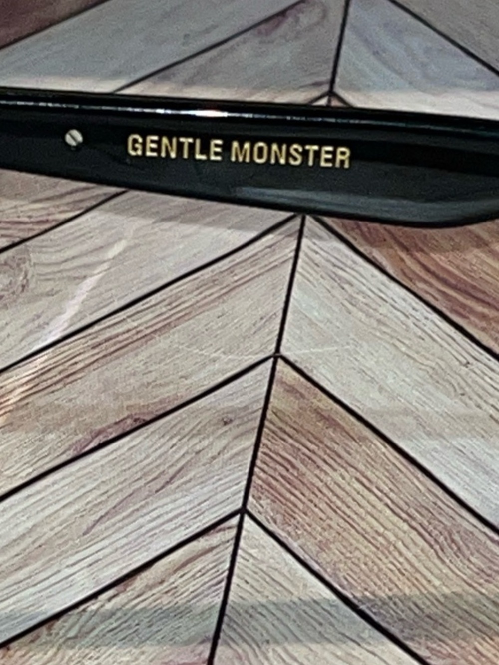 GENTLE MONSTER Lilit polarized Black Sunglasses grey lenses w/ a case - Picture 3 of 9